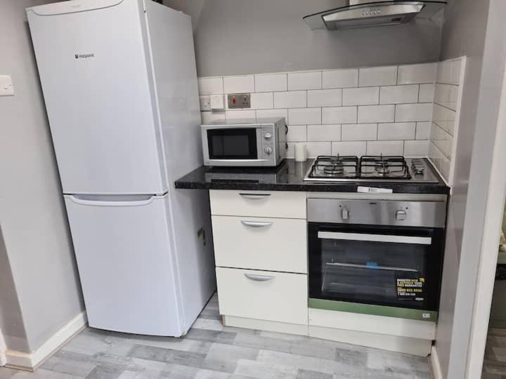 Next To Liverpool Stadium Apartment Bagian luar foto